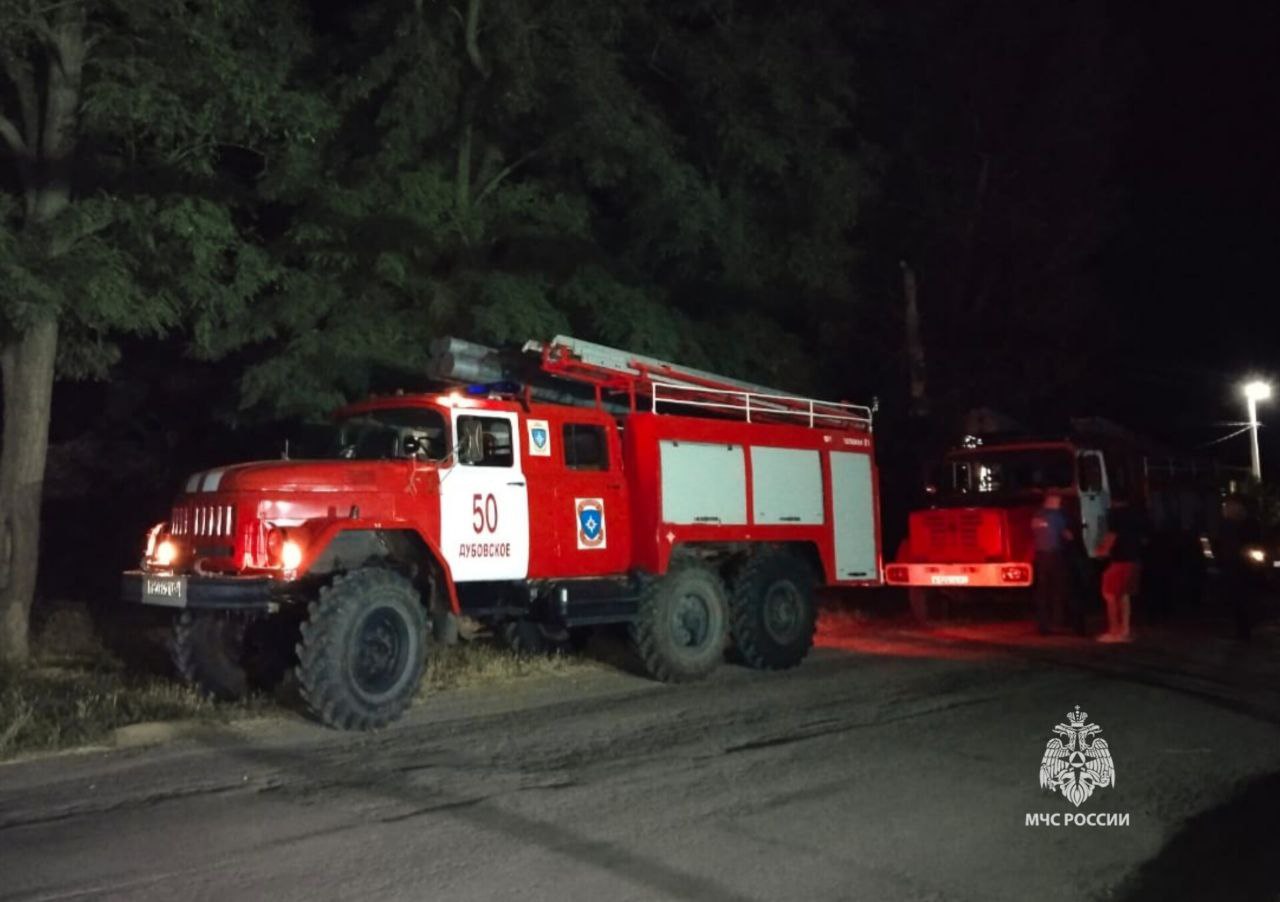 В Аксайском районе горят 10 частных домов | ZАРЯ ЕГОРЛЫКСКАЯ